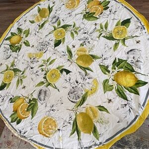 70 inch round table cloth from William Sonoma